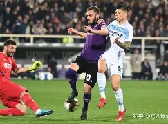 包含亚特兰大大胜罗马客场逆袭积分榜第二的词条