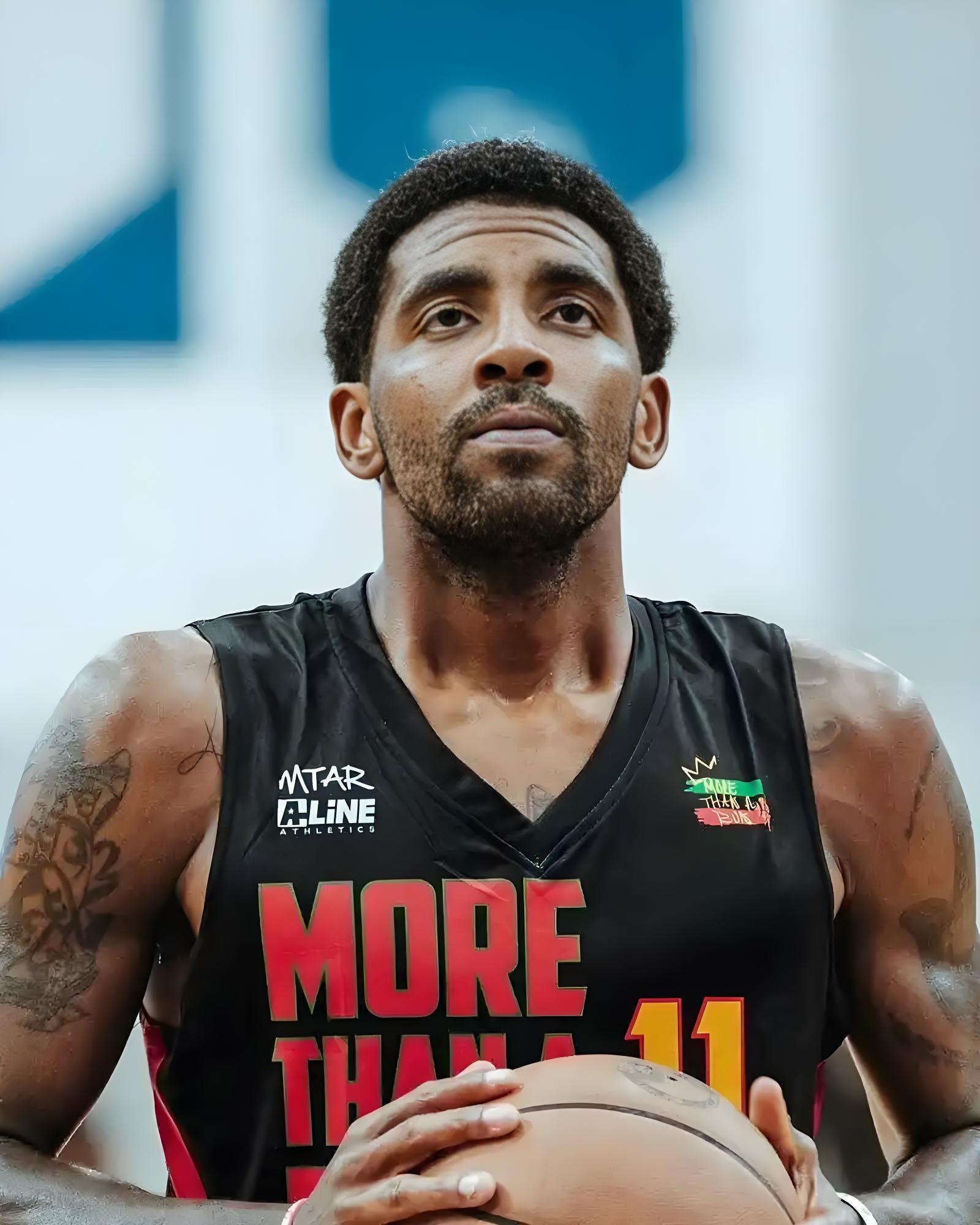 关于欧文狂砍巴特勒分，76人迎来新赛季高光！的信息